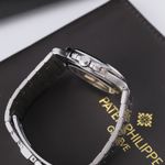 Patek Philippe Nautilus 5712/1A-001 (2011) - Blue dial 40 mm Steel case (7/8)