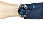 Omega Seamaster Planet Ocean 215.30.46.21.03.001 (2023) - Blue dial 46 mm Steel case (8/8)