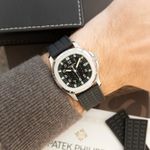 Patek Philippe Aquanaut 5064 (2007) - 37 mm Steel case (2/7)