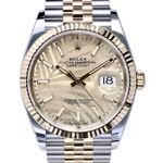 Rolex Datejust 36 126233 (2022) - Champagne wijzerplaat 36mm Staal (5/8)