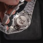 Audemars Piguet Royal Oak Chronograph 26315ST.OO.1256ST.01 (2021) - Silver dial 38 mm Steel case (5/8)