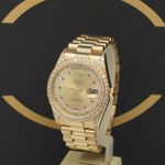 Rolex Day-Date 36 18388 (1993) - Gold dial 36 mm Yellow Gold case (2/7)