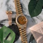 Rolex Day-Date 36 18038 (1986) - Brown dial 40 mm Yellow Gold case (3/8)