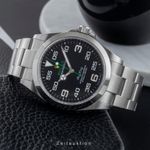 Rolex Air-King 126900 (Unknown (random serial)) - Black dial 40 mm Steel case (2/8)
