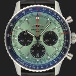 Breitling Navitimer 1 B01 Chronograph AB0138 (2024) - Zwart wijzerplaat 43mm Staal (2/8)