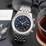 Breitling Navitimer World A24322 (Unknown (random serial)) - 46 mm Steel case (1/8)