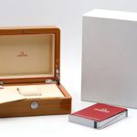 Omega Seamaster Planet Ocean 215.30.40.20.01.001 (Unknown (random serial)) - Black dial 40 mm Steel case (8/8)