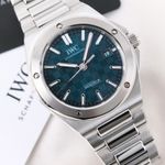 IWC Ingenieur Automatic IW328903 (2026) - Blue dial 40 mm Steel case (4/8)