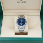 Rolex Oyster Perpetual 39 114300 (Unknown (random serial)) - Blue dial 39 mm Steel case (2/8)