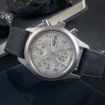 IWC Pilot Spitfire Chronograph IW370628 (2004) - Silver dial 39 mm Steel case (2/8)