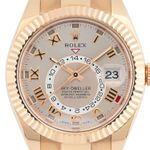 Rolex Sky-Dweller 326935 (2015) - Silver dial 42 mm Rose Gold case (2/6)