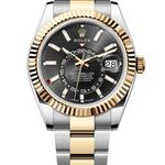 Rolex Sky-Dweller 336933 (2025) - Black dial 42 mm Gold/Steel case (1/1)