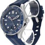 Omega Seamaster Diver 300 M 210.32.42.20.03.001 (2022) - Blue dial 42 mm Steel case (3/5)