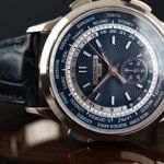 Patek Philippe World Time Chronograph 5930G-010 (2022) - Blue dial 40 mm White Gold case (4/8)