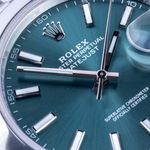 Rolex Datejust 41 126300 (2023) - Green dial 41 mm Steel case (2/8)