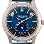 Patek Philippe Annual Calendar 5205G-013 (2019) - Blauw wijzerplaat 40mm Witgoud (2/7)