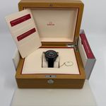 Omega Seamaster Planet Ocean 215.92.46.22.01.007 (2026) - Black dial 46 mm Ceramic case (3/8)