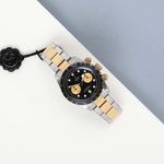 Tudor Black Bay Chrono 79363N (2022) - Black dial 41 mm Gold/Steel case (2/8)