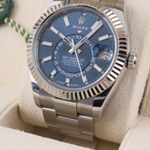 Rolex Sky-Dweller 336934 (2024) - 42 mm Steel case (4/8)
