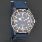 Tudor Pelagos 25707KN (2023) - Blue dial 42 mm Carbon case (4/6)