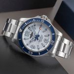 Breitling Superocean 42 A17366 (Unknown (random serial)) - White dial 42 mm Steel case (2/8)