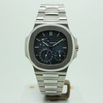 Patek Philippe Nautilus 5712/1A-001 - (3/8)