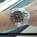Rolex GMT-Master II 126711CHNR (2019) - Black dial 40 mm Gold/Steel case (2/8)