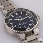 Oris Aquis Date 01 733 7730 4135-07 8 24 05PEB (Unknown (random serial)) - Blue dial 44 mm Steel case (4/7)