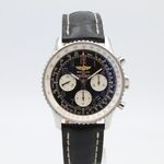 Breitling Navitimer 01 AB0120 (2013) - Black dial 43 mm Steel case (1/8)