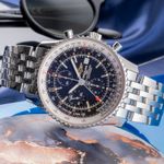 Breitling Navitimer World A2432212/B726 (Onbekend (willekeurig serienummer)) - Zwart wijzerplaat 46mm Staal (2/8)