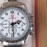 Omega Speedmaster 321.10.42.50.04.001 (2022) - Wit wijzerplaat 42mm Staal (2/8)