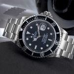 Rolex Submariner Date 16610T (Unknown (random serial)) - Black dial 40 mm Steel case (2/8)