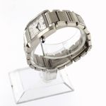 Cartier Tank Française WE110006 (2019) - Silver dial 20 mm Steel case (2/6)