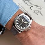 Patek Philippe Aquanaut 5065 - (8/8)