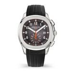 Patek Philippe Aquanaut 5968A-001 (2025) - Black dial 42 mm Steel case (2/6)