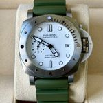 Panerai Luminor Submersible PAM01223 (2021) - Wit wijzerplaat 42mm Staal (2/6)