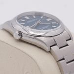 Rolex Oyster Perpetual 36 126000 (2025) - Blue dial 36 mm Steel case (7/8)