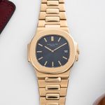 Patek Philippe Nautilus 3700/1J (1979) - Blue dial 42 mm Yellow Gold case (1/8)