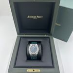 Audemars Piguet Royal Oak Selfwinding 77451ST.ZZ.1361ST.04 (2024) - Blauw wijzerplaat 34mm Staal (4/8)