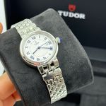 Tudor Clair de Rose 35500-0001 (2024) - White dial 30 mm Steel case (3/8)