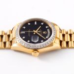 Rolex Day-Date 36 18048 (1981) - Black dial 36 mm Yellow Gold case (6/8)