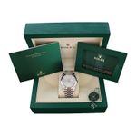 Rolex Datejust 41 126300 (2024) - Silver dial 41 mm Steel case (4/4)