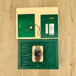 Rolex GMT-Master II 126711CHNR (2020) - 40mm Goud/Staal (10/10)