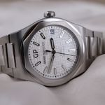 Girard-Perregaux Laureato 81010-11-131-11A - (1/8)