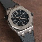 Audemars Piguet Royal Oak Offshore Diver 15703ST - (6/14)
