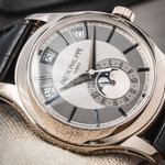 Patek Philippe Annual Calendar 5205 - (2/8)