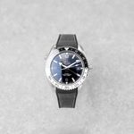 Omega Seamaster Planet Ocean 215.30.44.21.03.001 (2017) - Blue dial 44 mm Steel case (1/8)