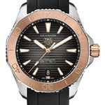 TAG Heuer Aquaracer WBP2151.FT6199 (2026) - Zwart wijzerplaat 40mm Goud/Staal (1/1)
