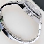 Rolex GMT-Master II 126710GRNR (2025) - Black dial 40 mm Steel case (7/8)