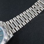 Rolex Day-Date 40 228236 (2024) - Blue dial 40 mm Platinum case (5/8)